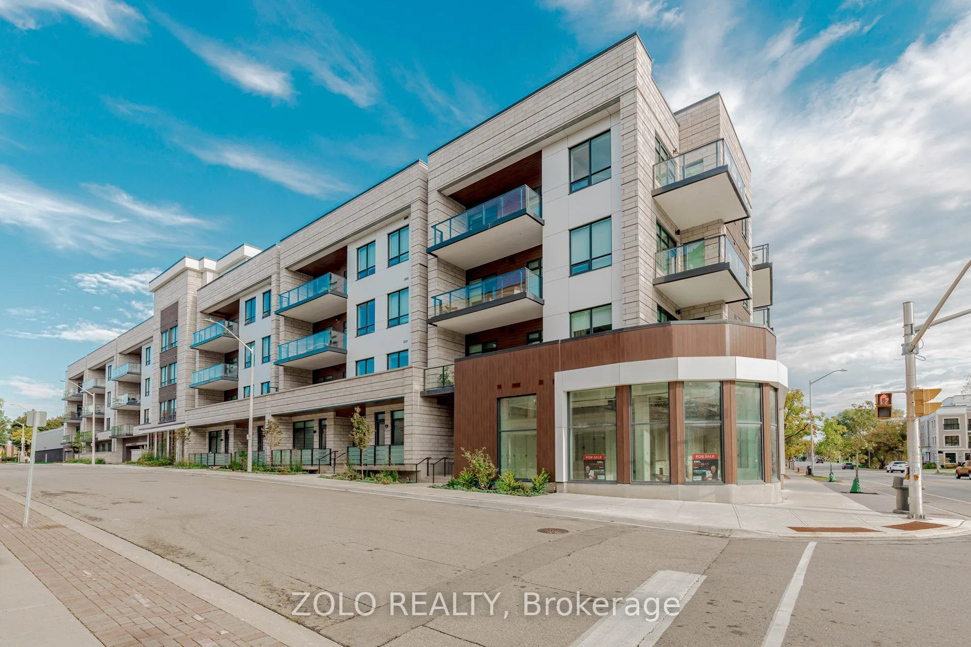 123 Maurice Drive, #208