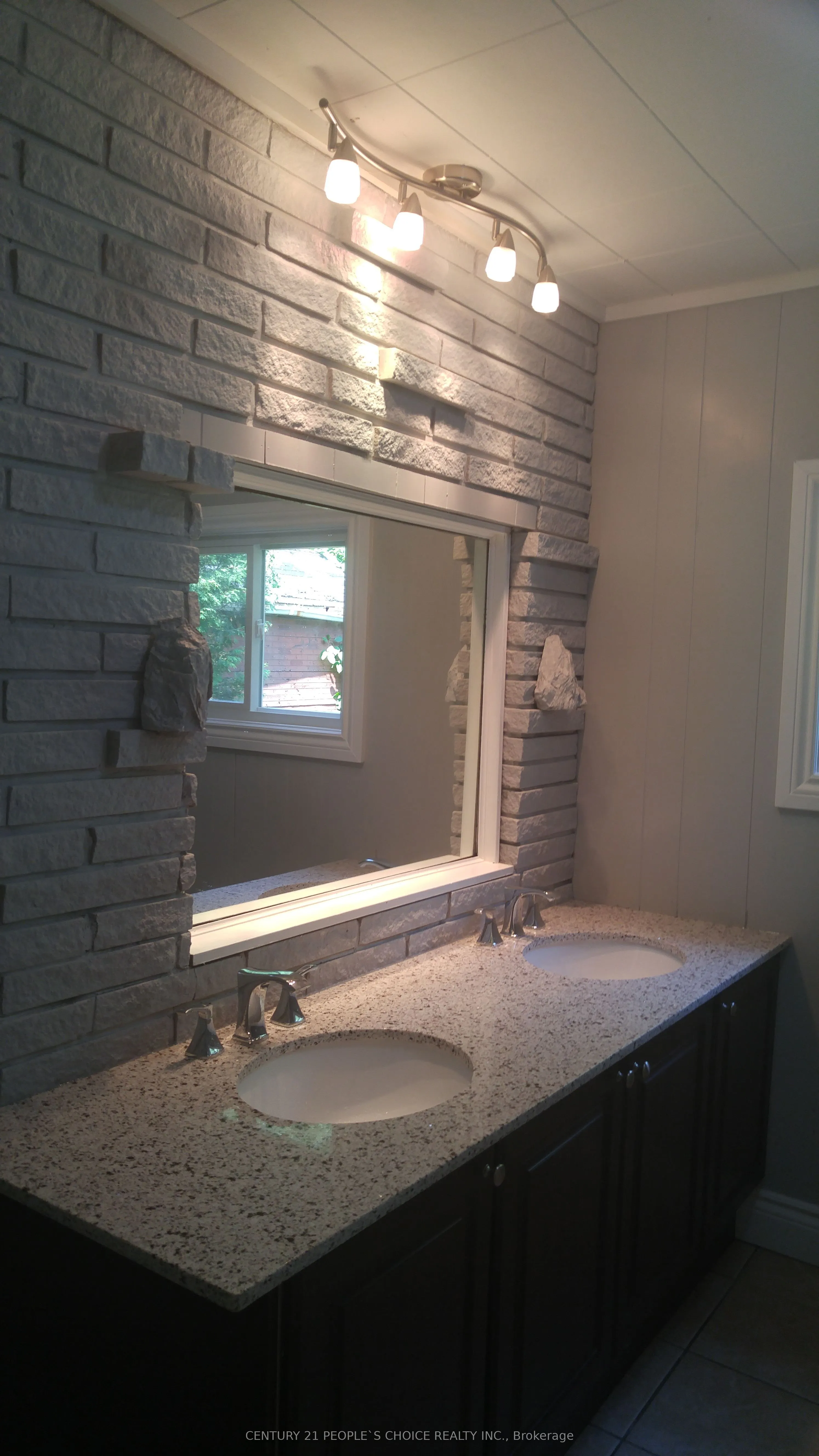 14293 Trafalgar Road