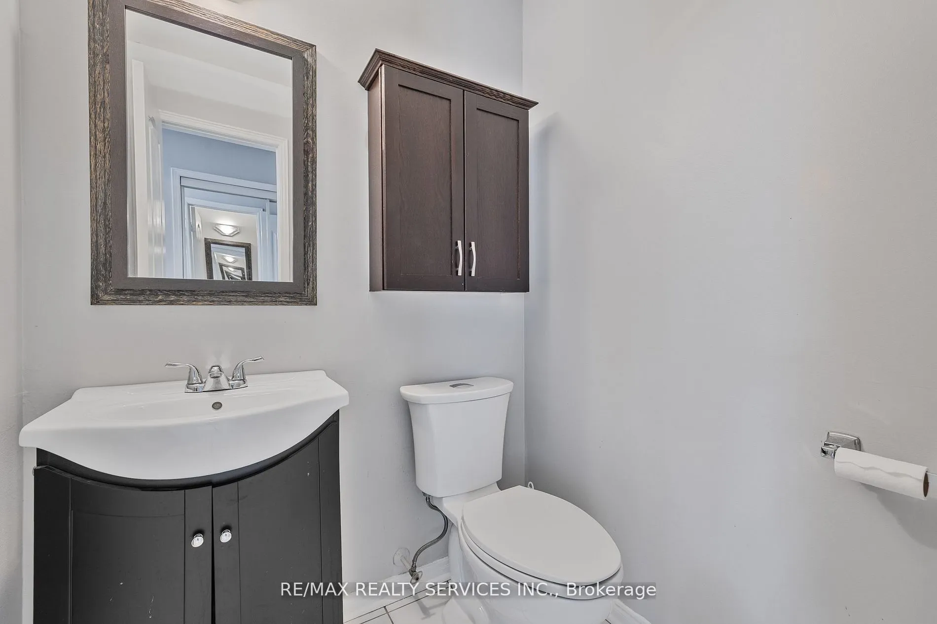 24 Royal Valley Drive