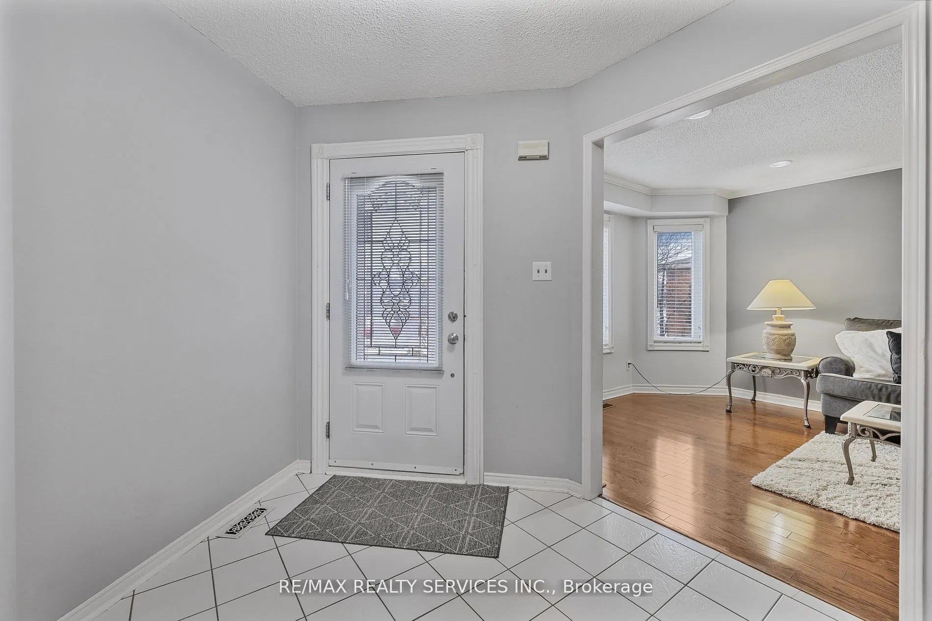 24 Royal Valley Drive