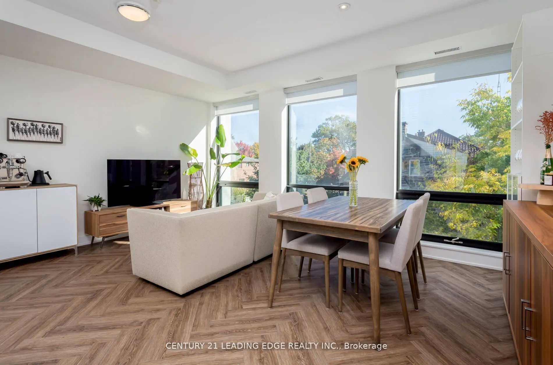 441 Jane Street, #204