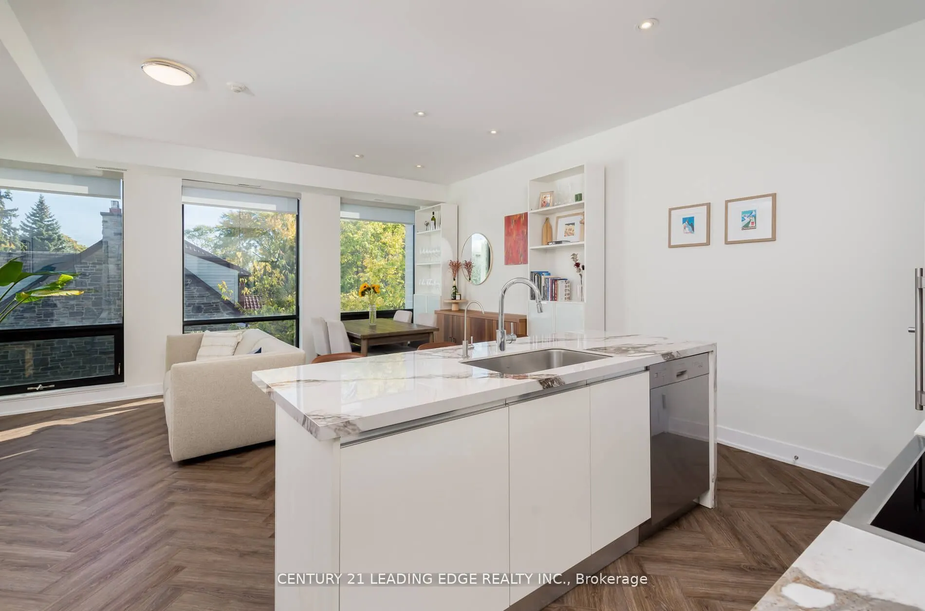 441 Jane Street, #204