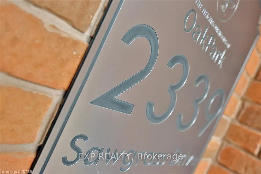 2339 Sawgrass Drive, #306