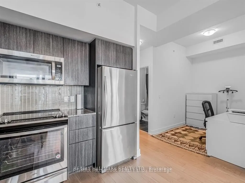 30 Shore Breeze Drive, #1217