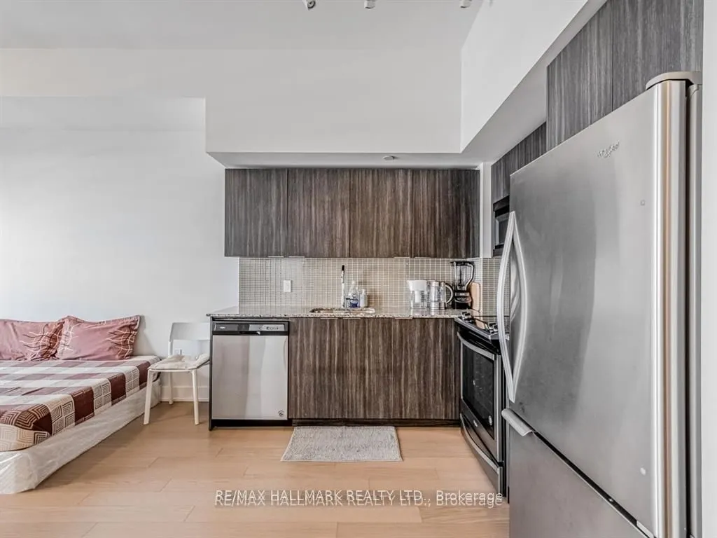 30 Shore Breeze Drive, #1217