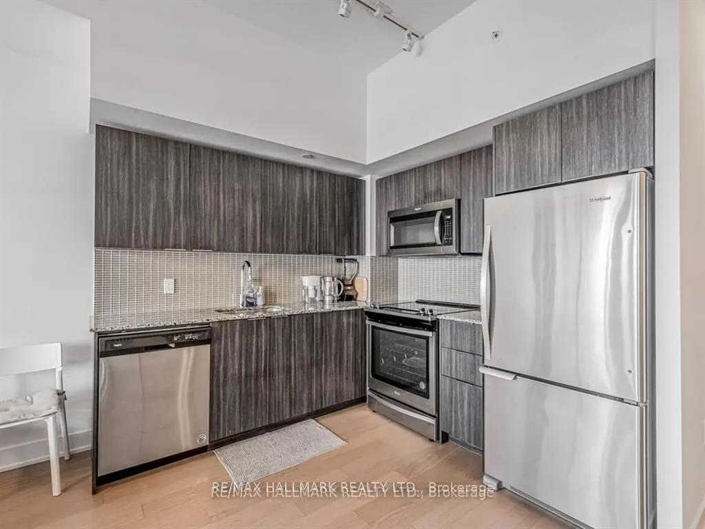 30 Shore Breeze Drive, #1217