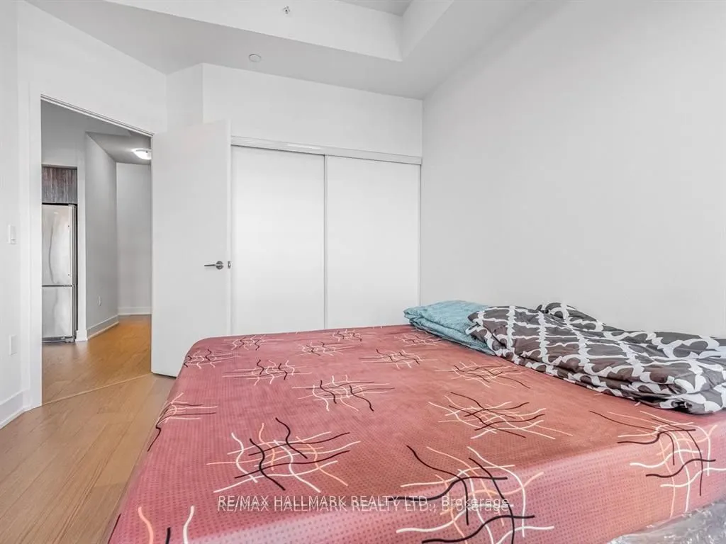 30 Shore Breeze Drive, #1217