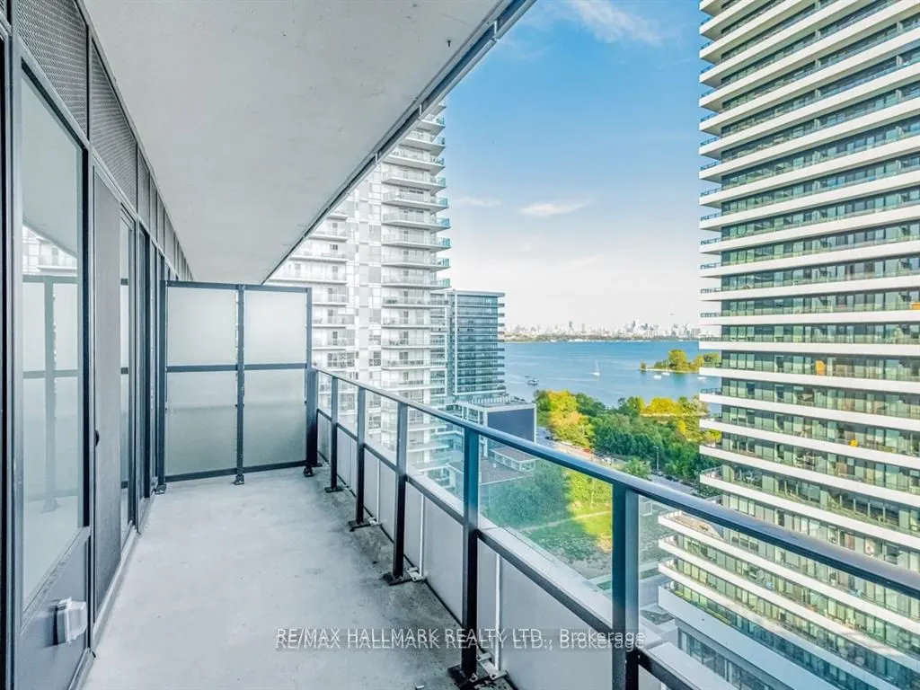 30 Shore Breeze Drive, #1217