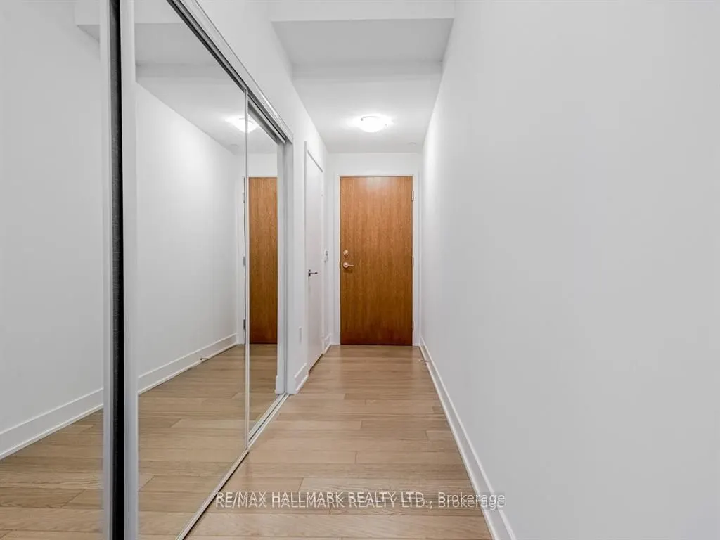 30 Shore Breeze Drive, #1217