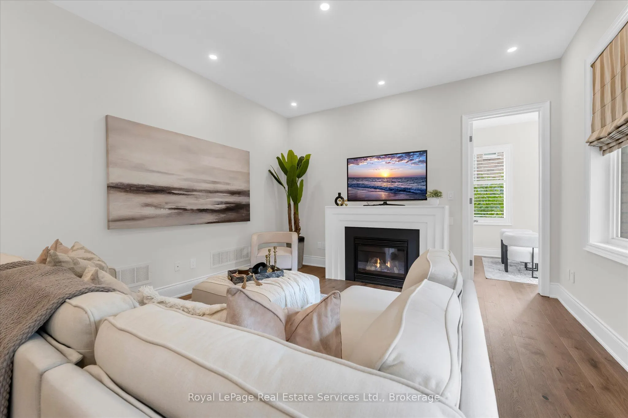 3340 Mistwell Crescent