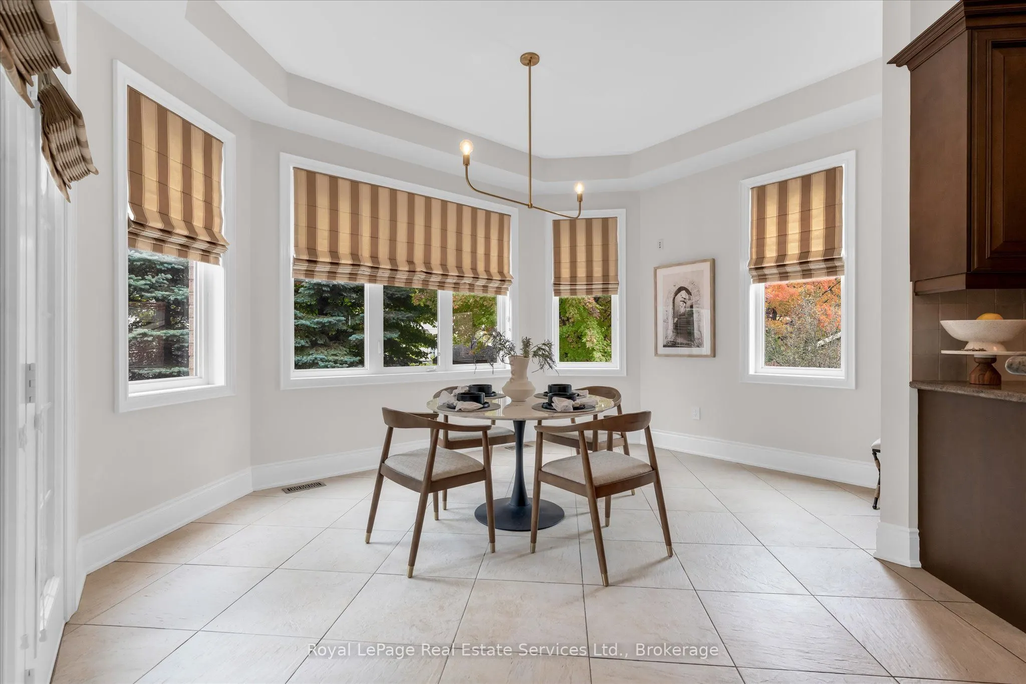 3340 Mistwell Crescent