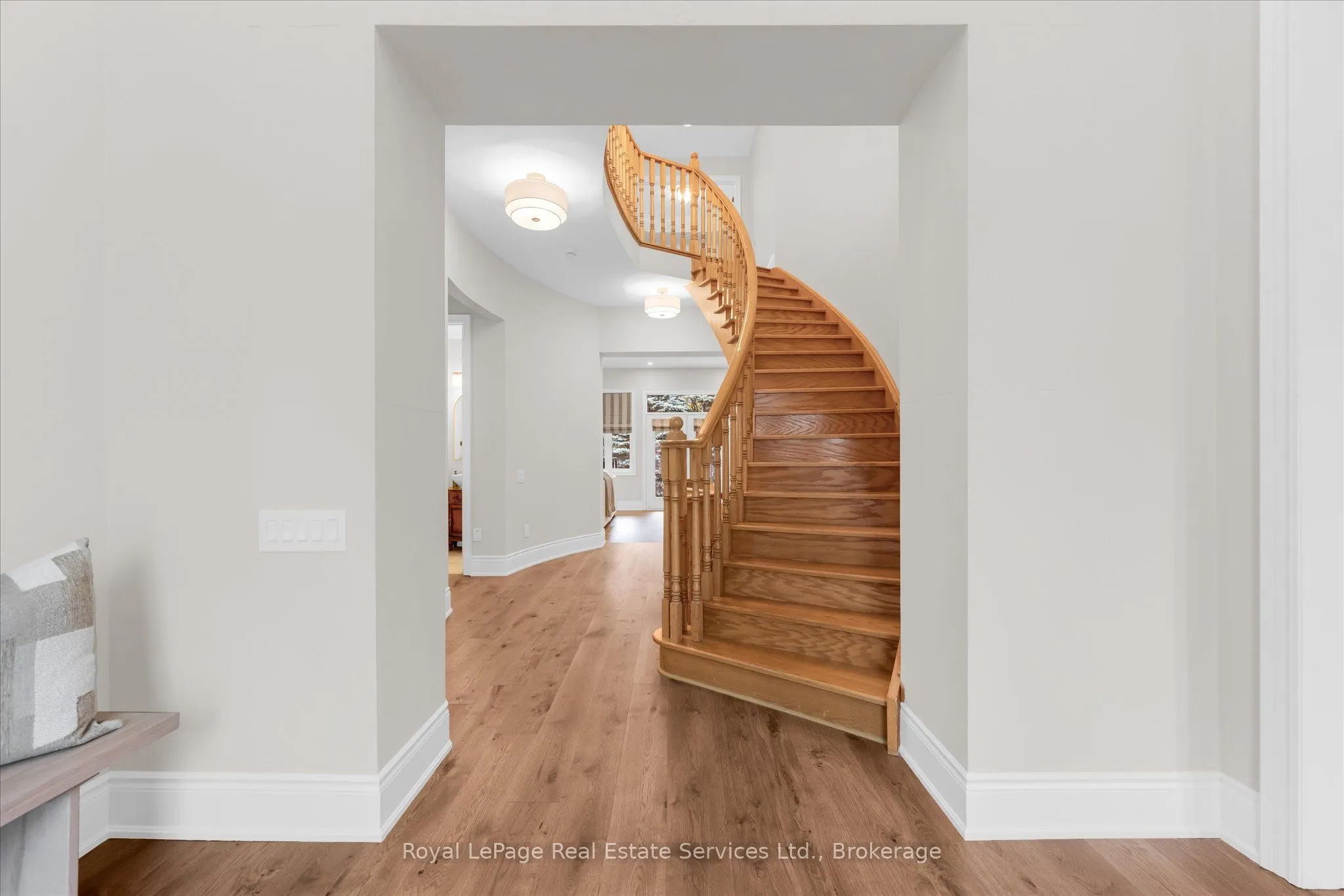 3340 Mistwell Crescent