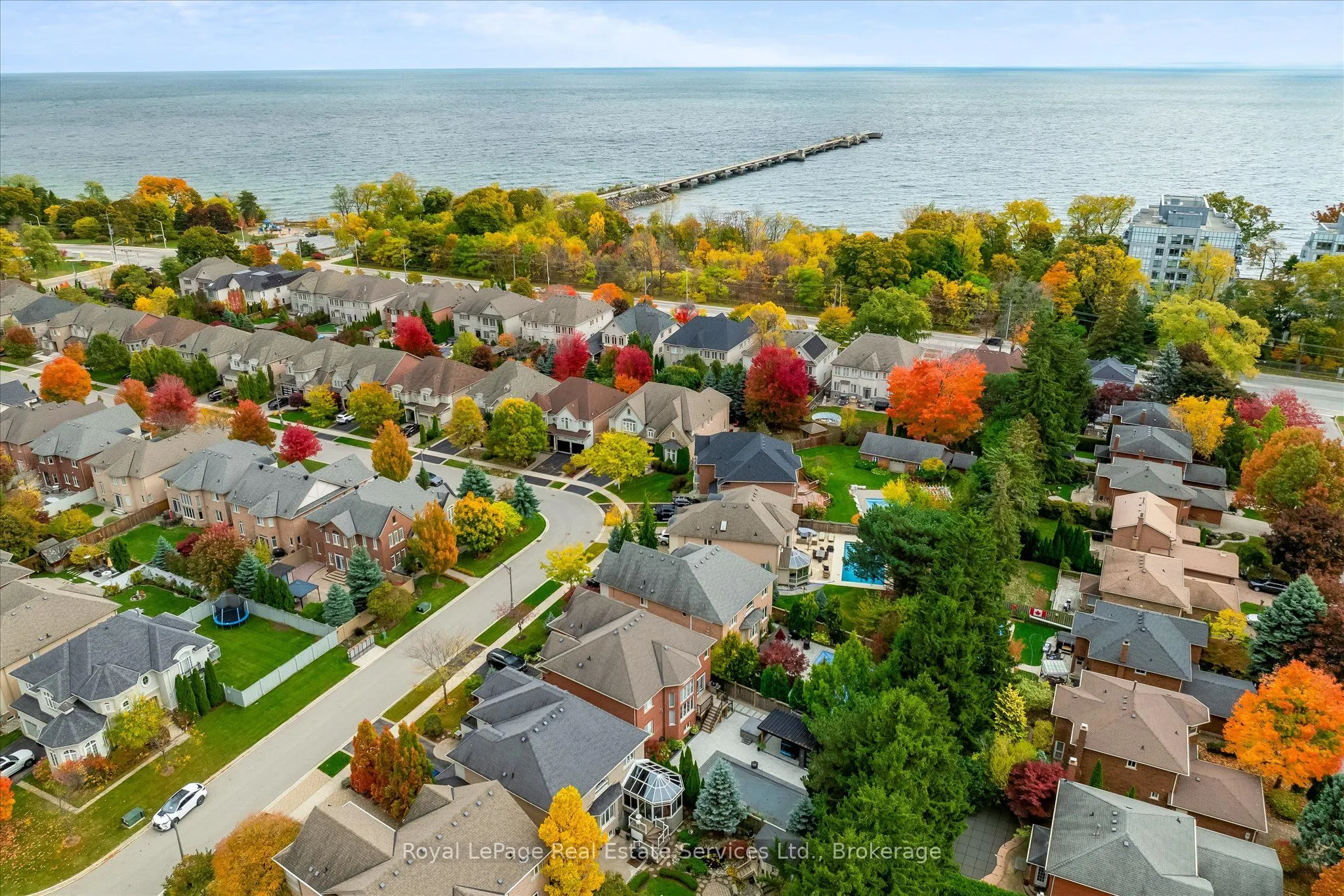 3340 Mistwell Crescent