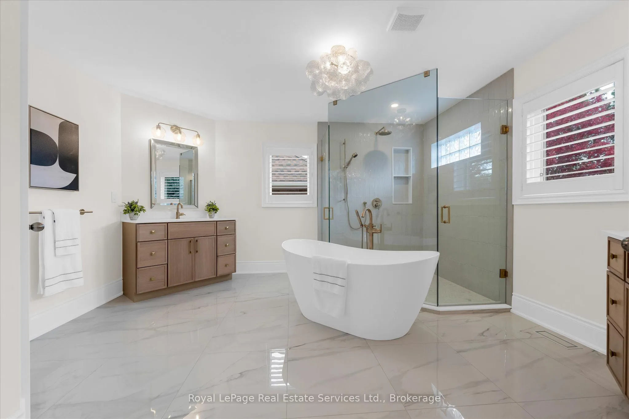 3340 Mistwell Crescent