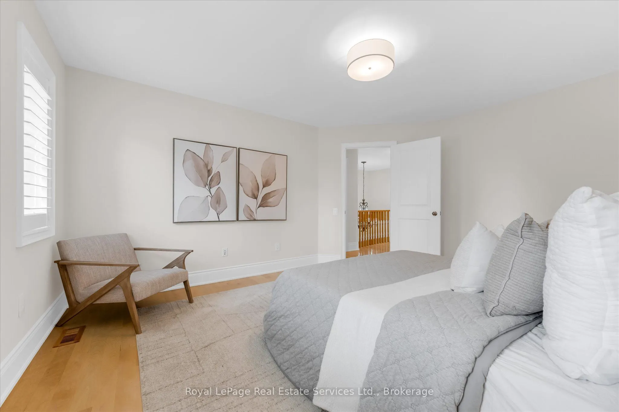 3340 Mistwell Crescent