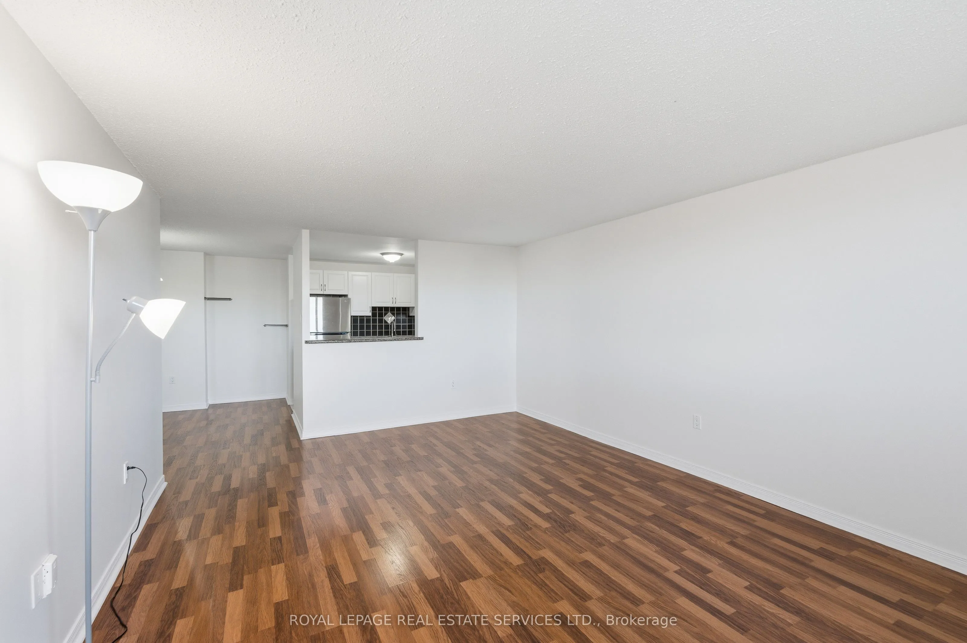 6720 Glen Erin Drive #904