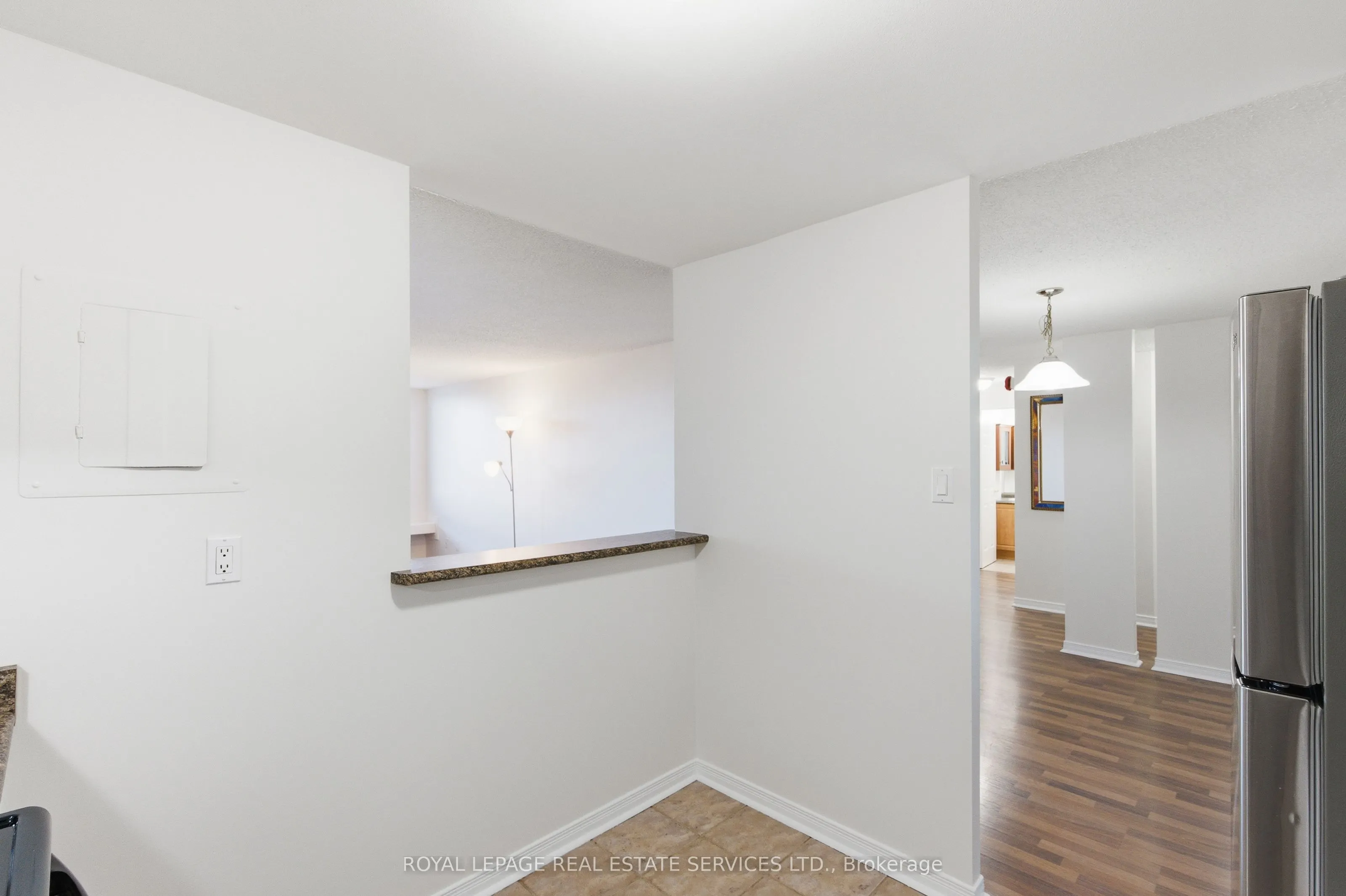 6720 Glen Erin Drive, #904