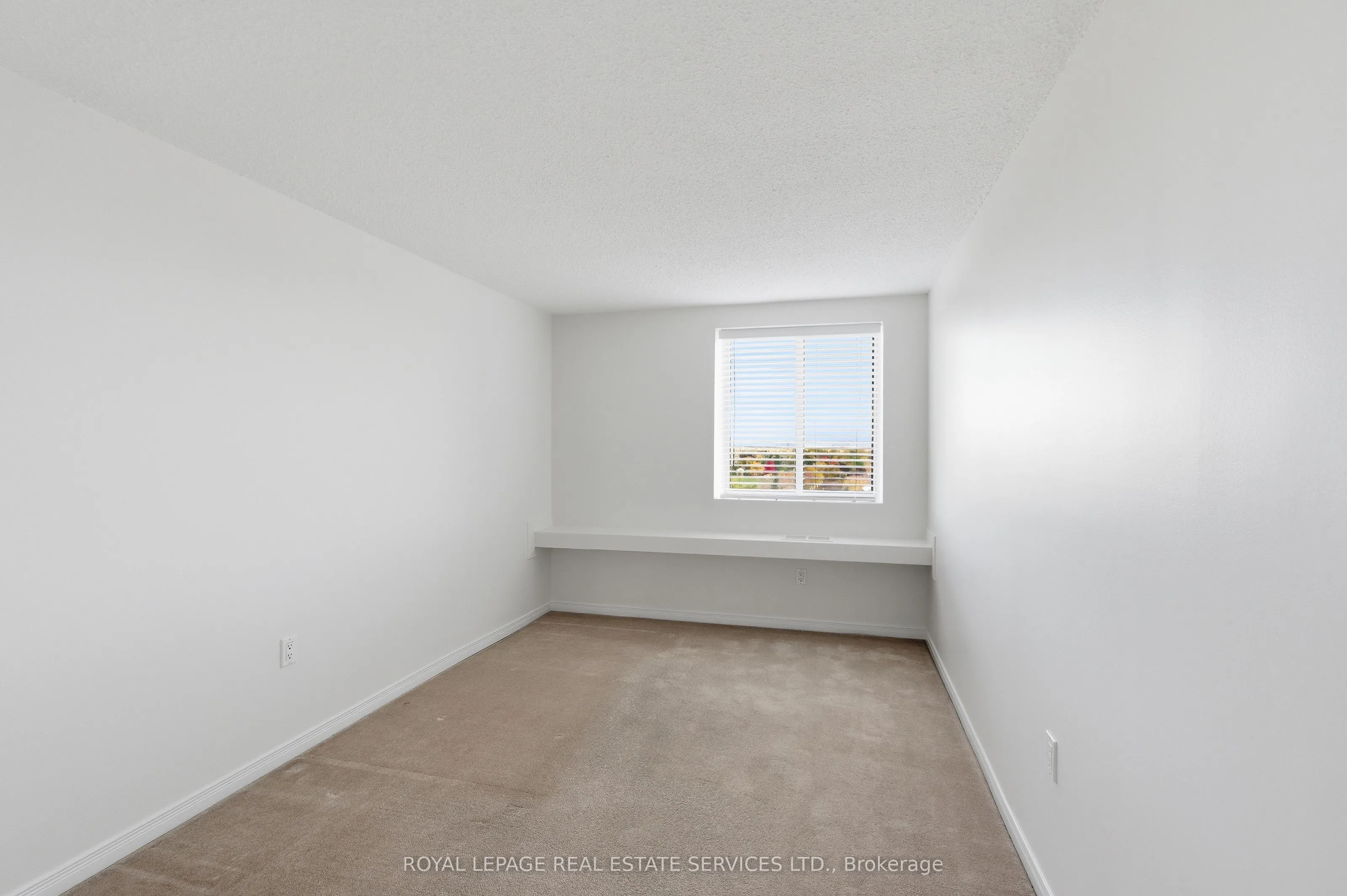 6720 Glen Erin Drive #904