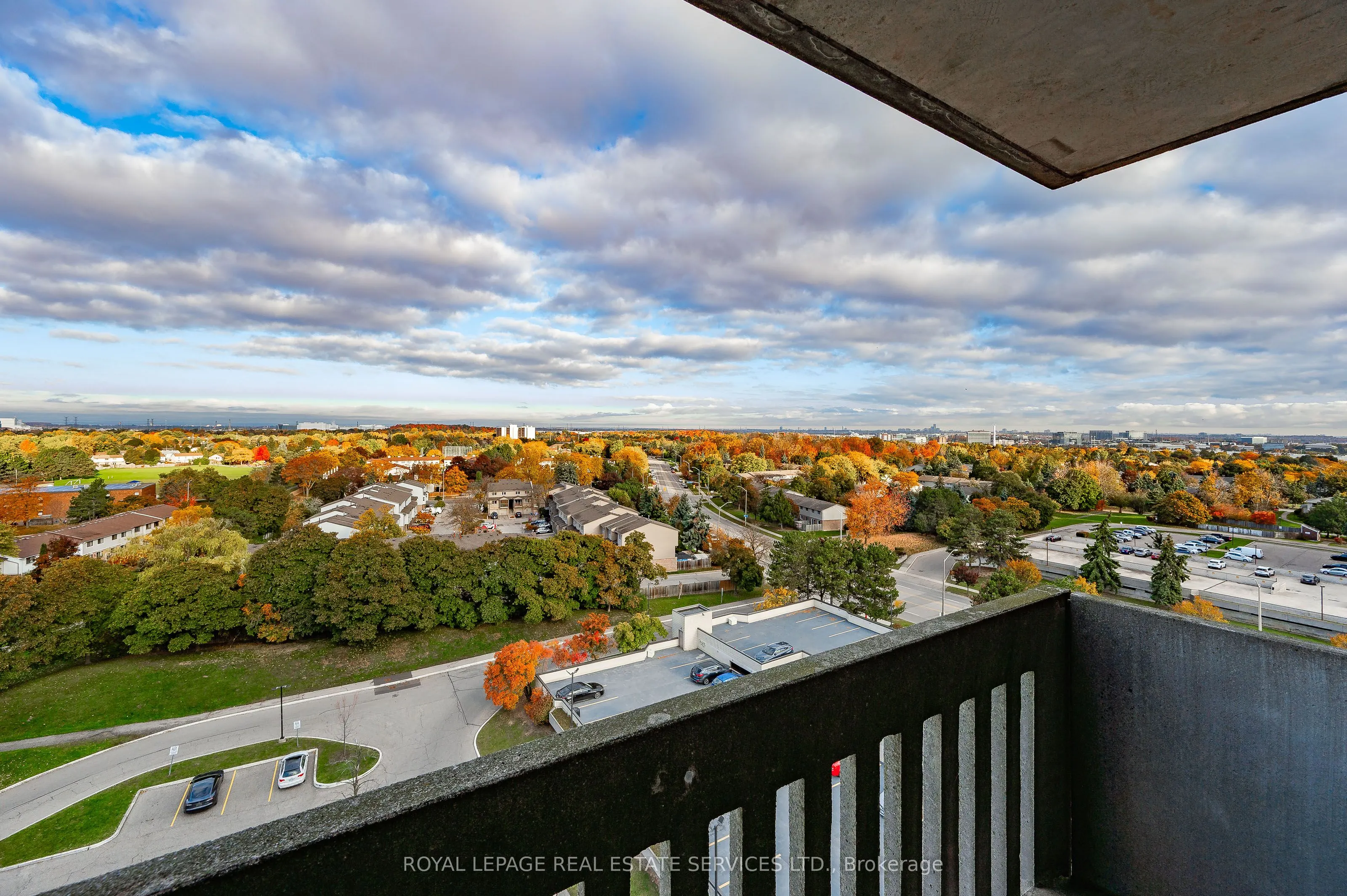 6720 Glen Erin Drive #904