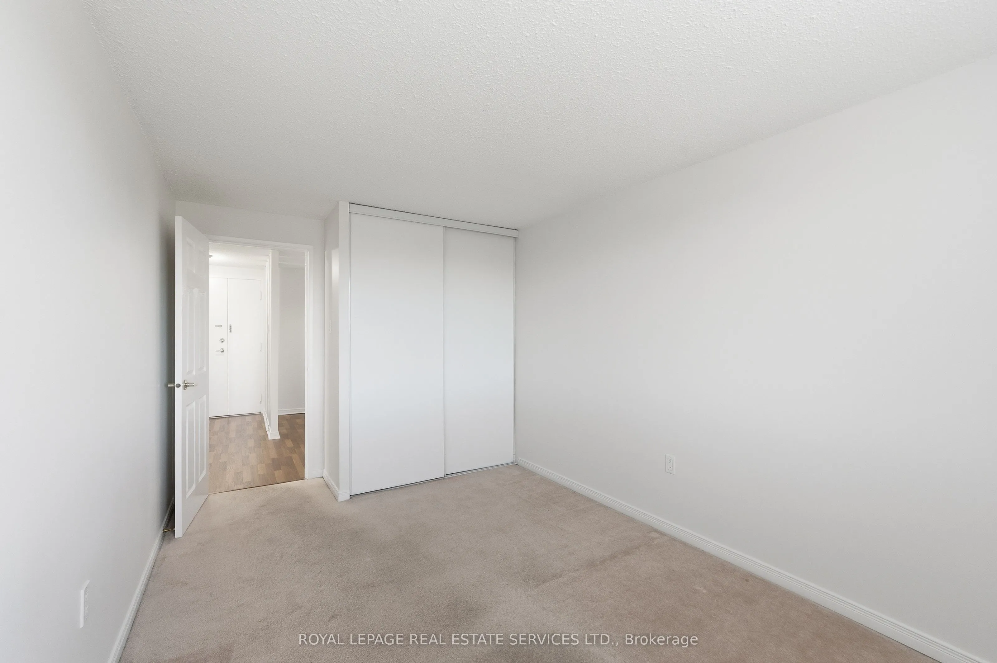 6720 Glen Erin Drive #904