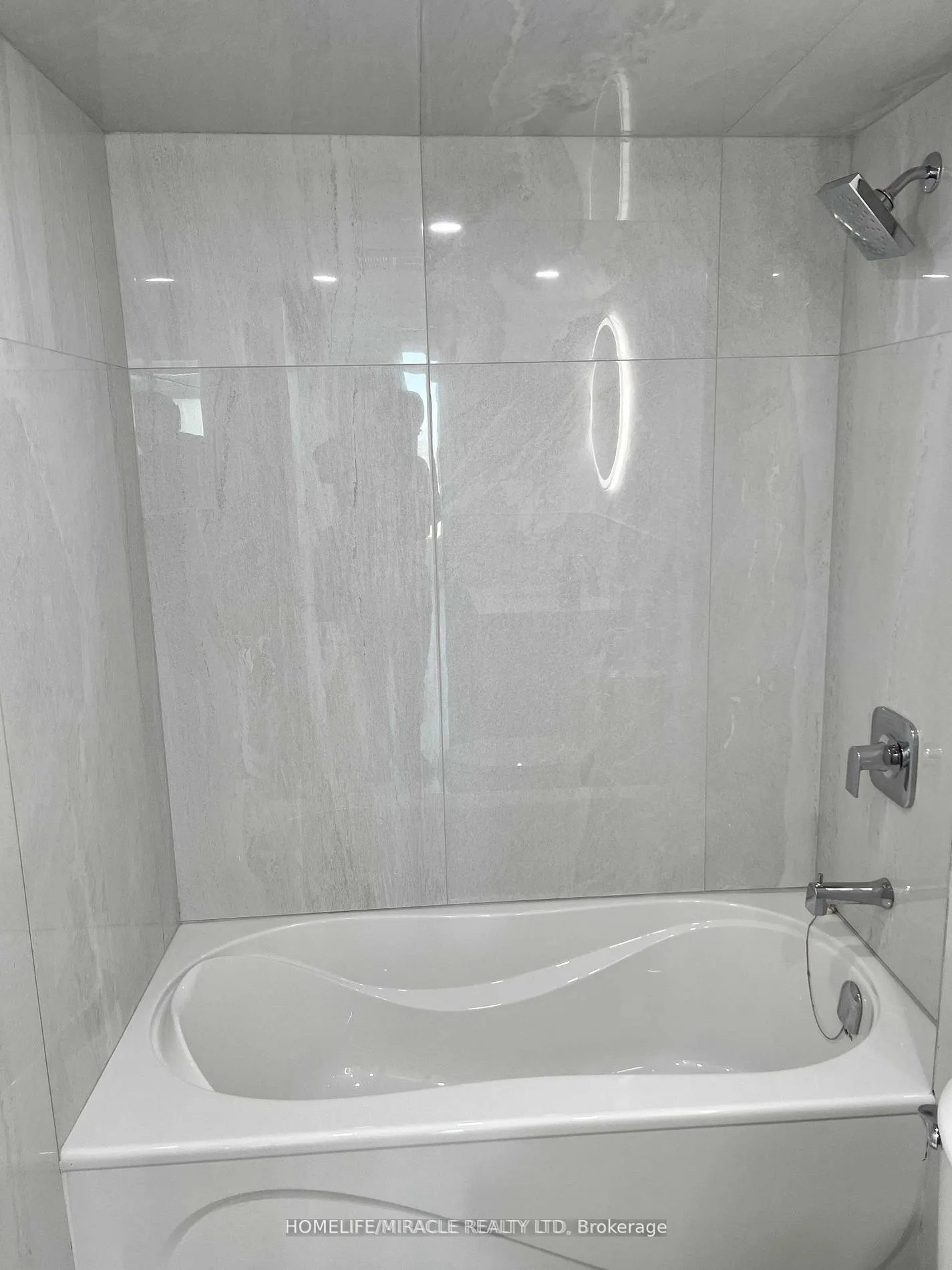 155 Hillcrest Avenue, #1412