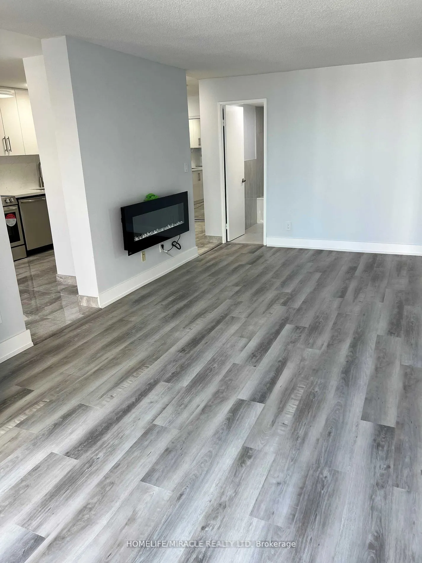 155 Hillcrest Avenue, #1412