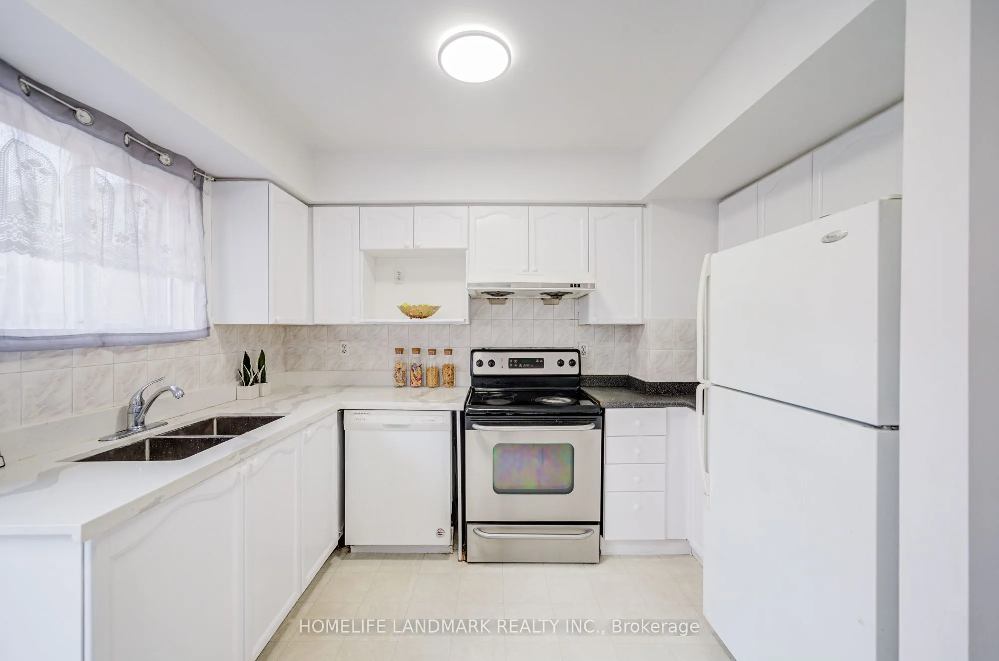 1050 Bristol Road W, #69