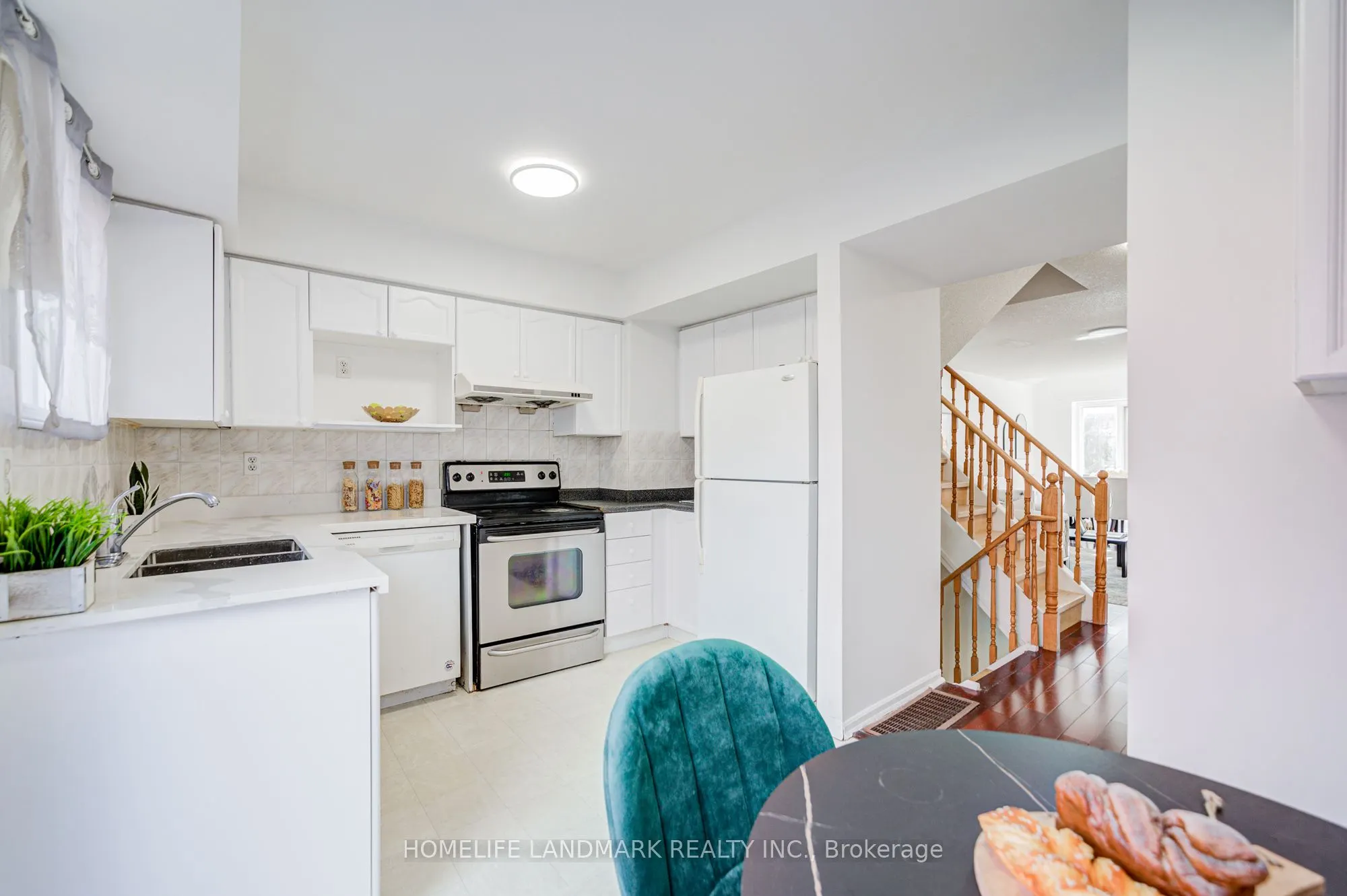 1050 Bristol Road W, #69