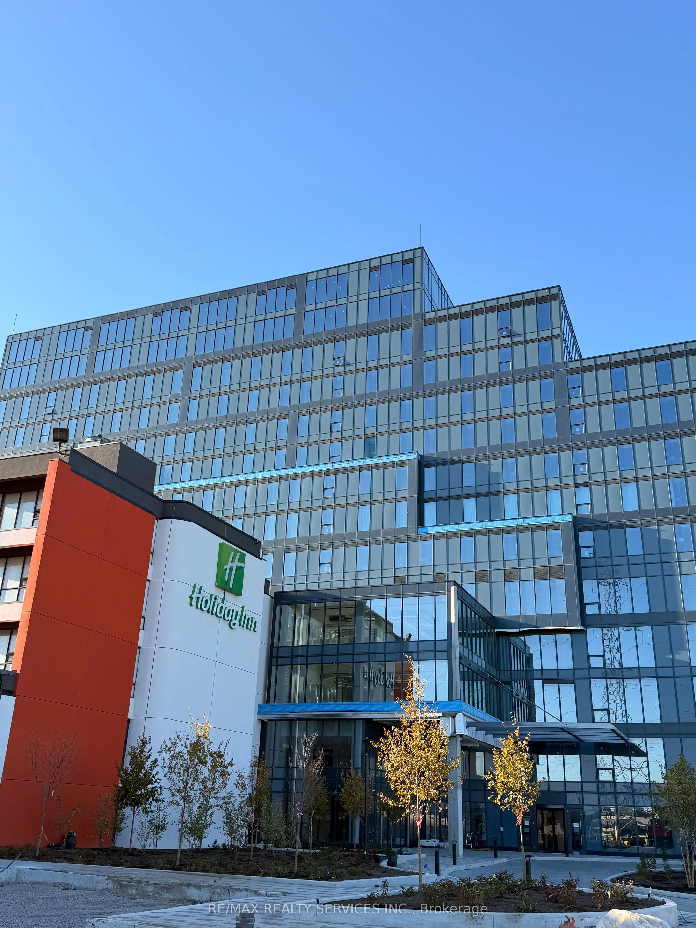 600 Dixon Road, #321