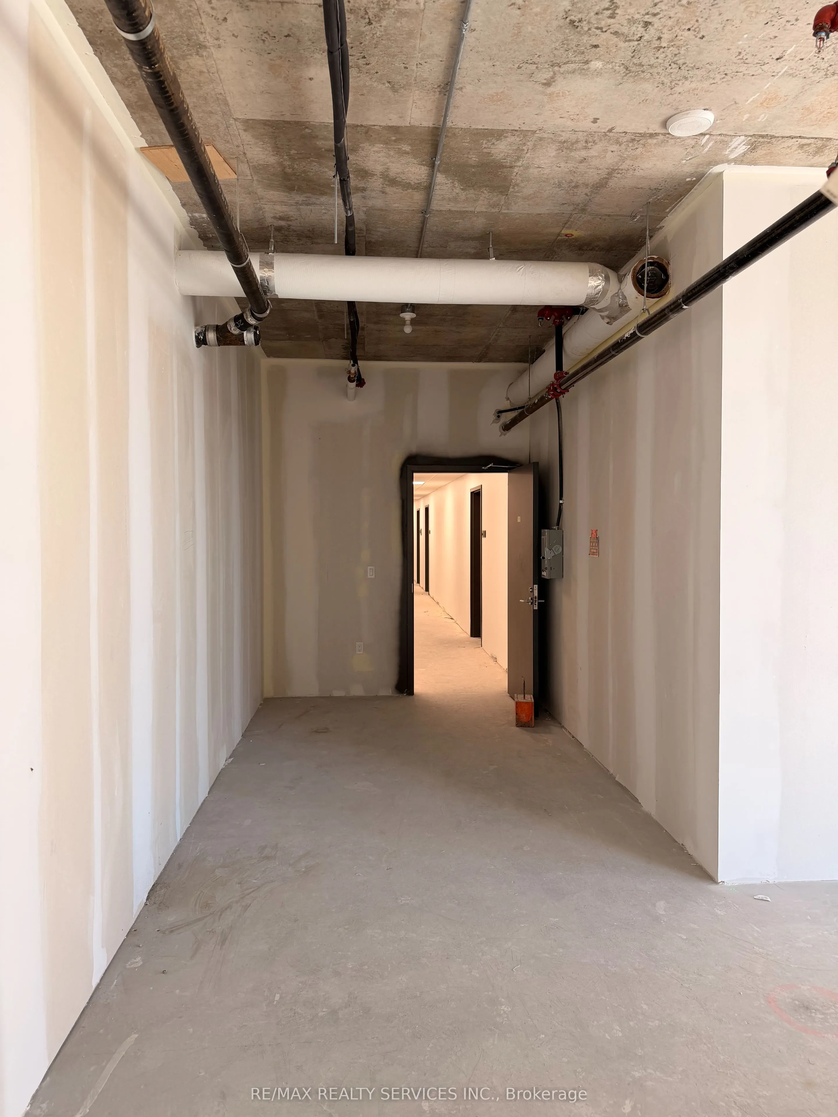 600 Dixon Road, #321