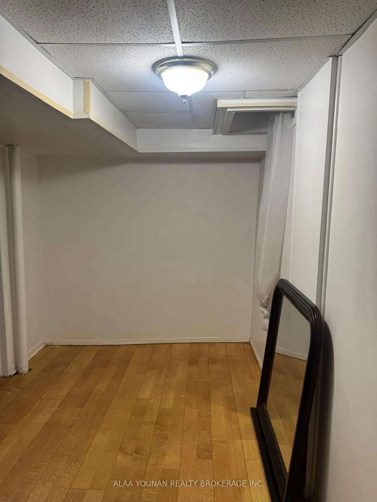 62 WEATHER VANE Line