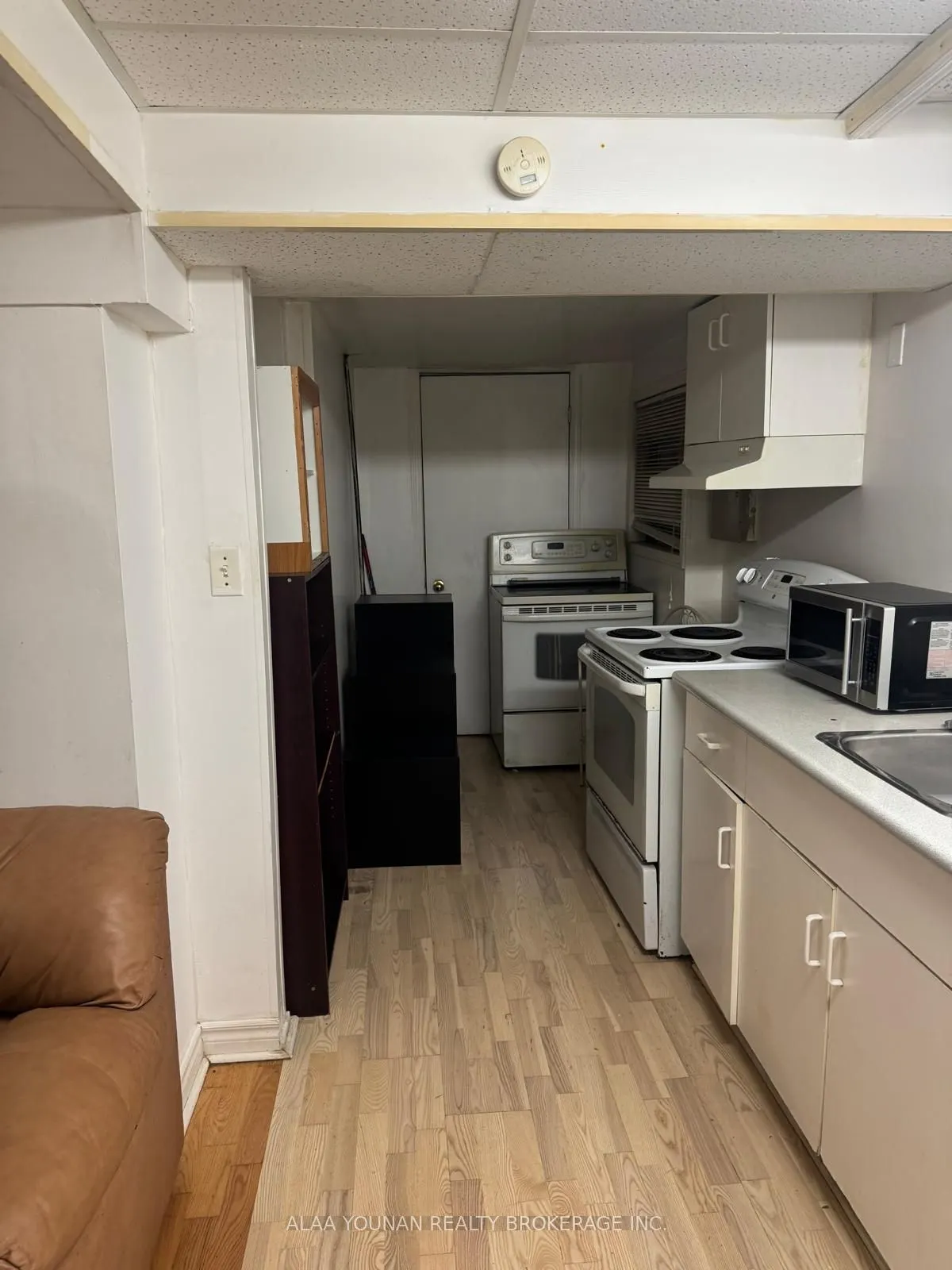 62 WEATHER VANE Line