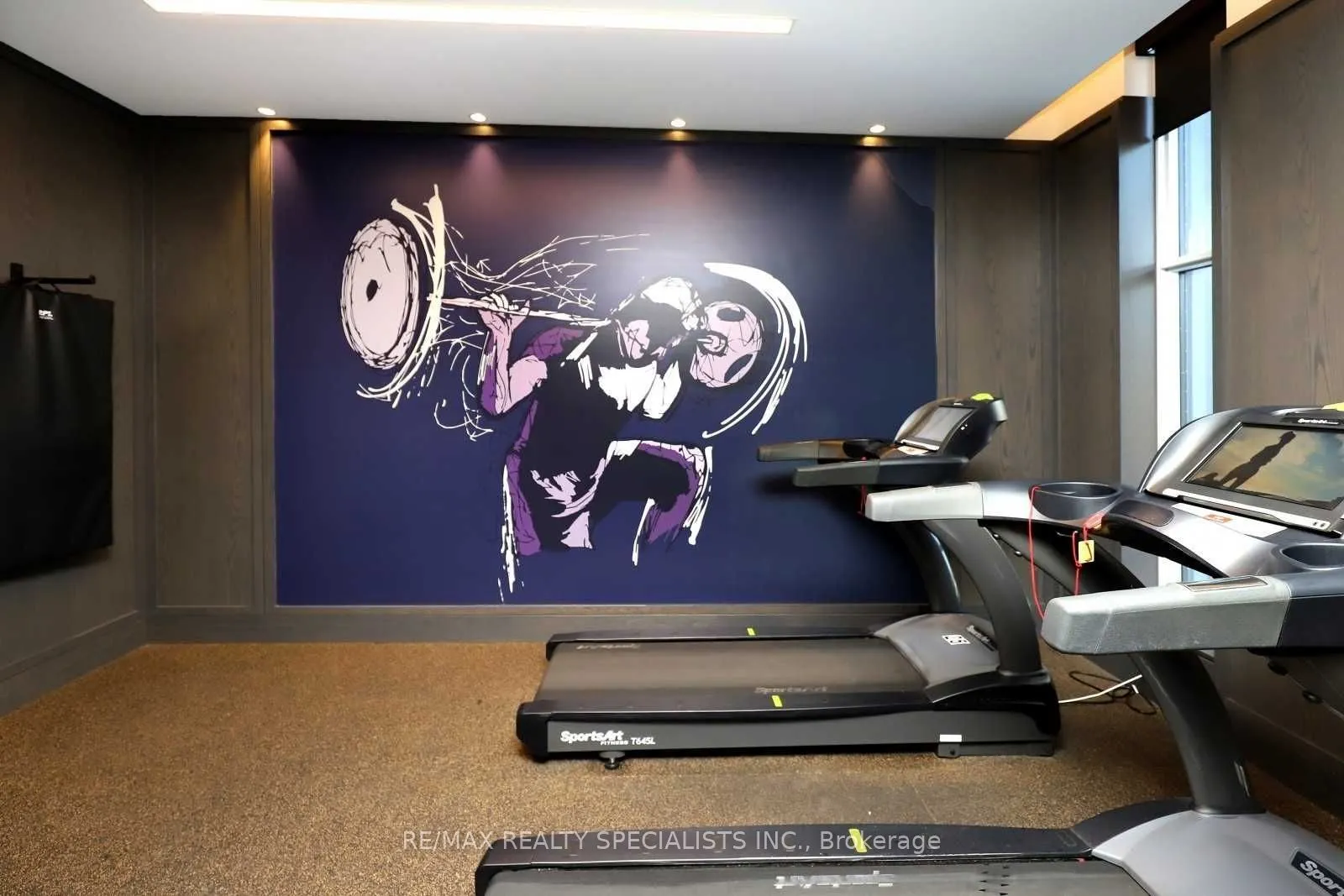 7 Mabelle Avenue, #506