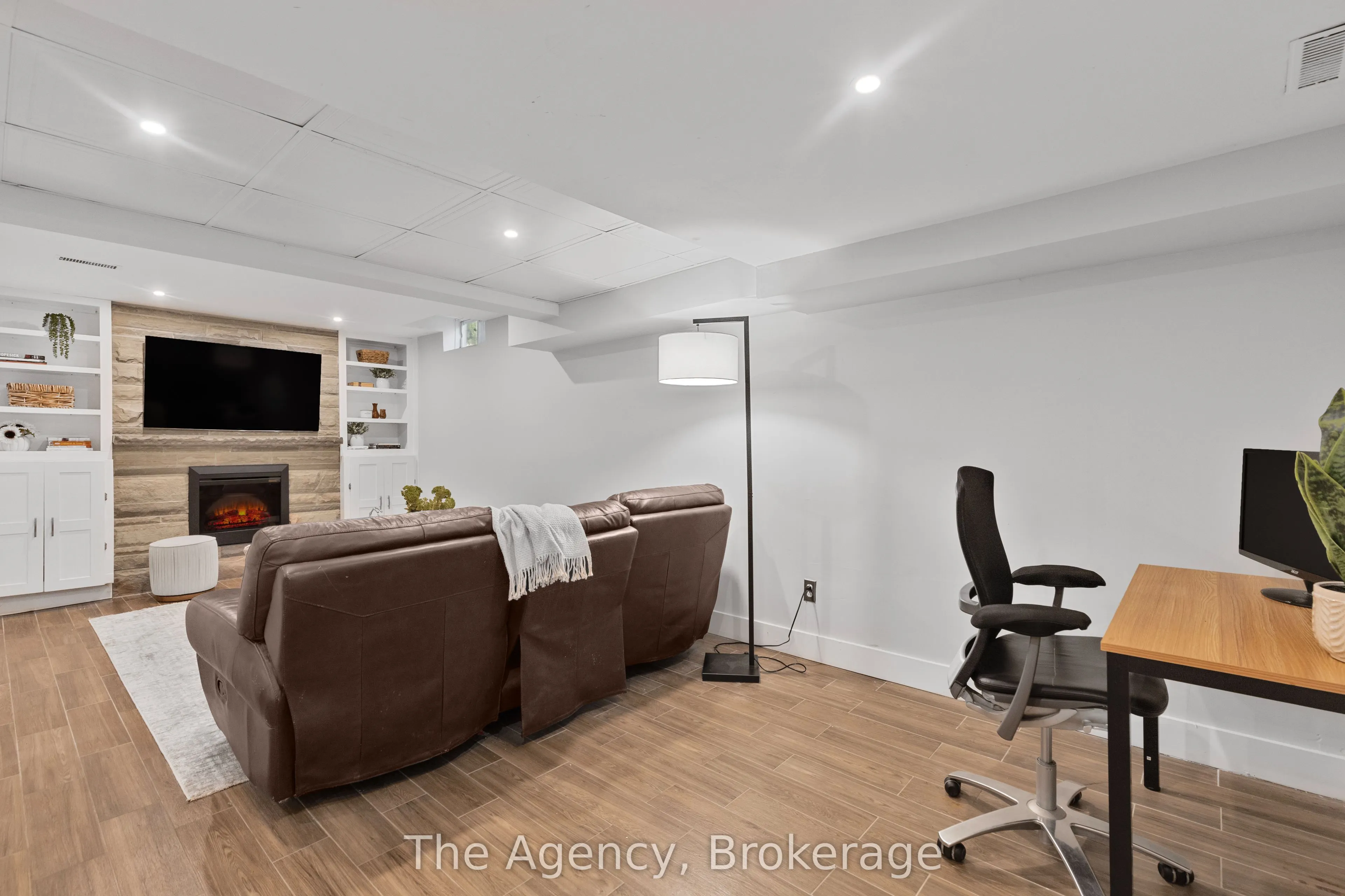 1122 Glenridge Drive