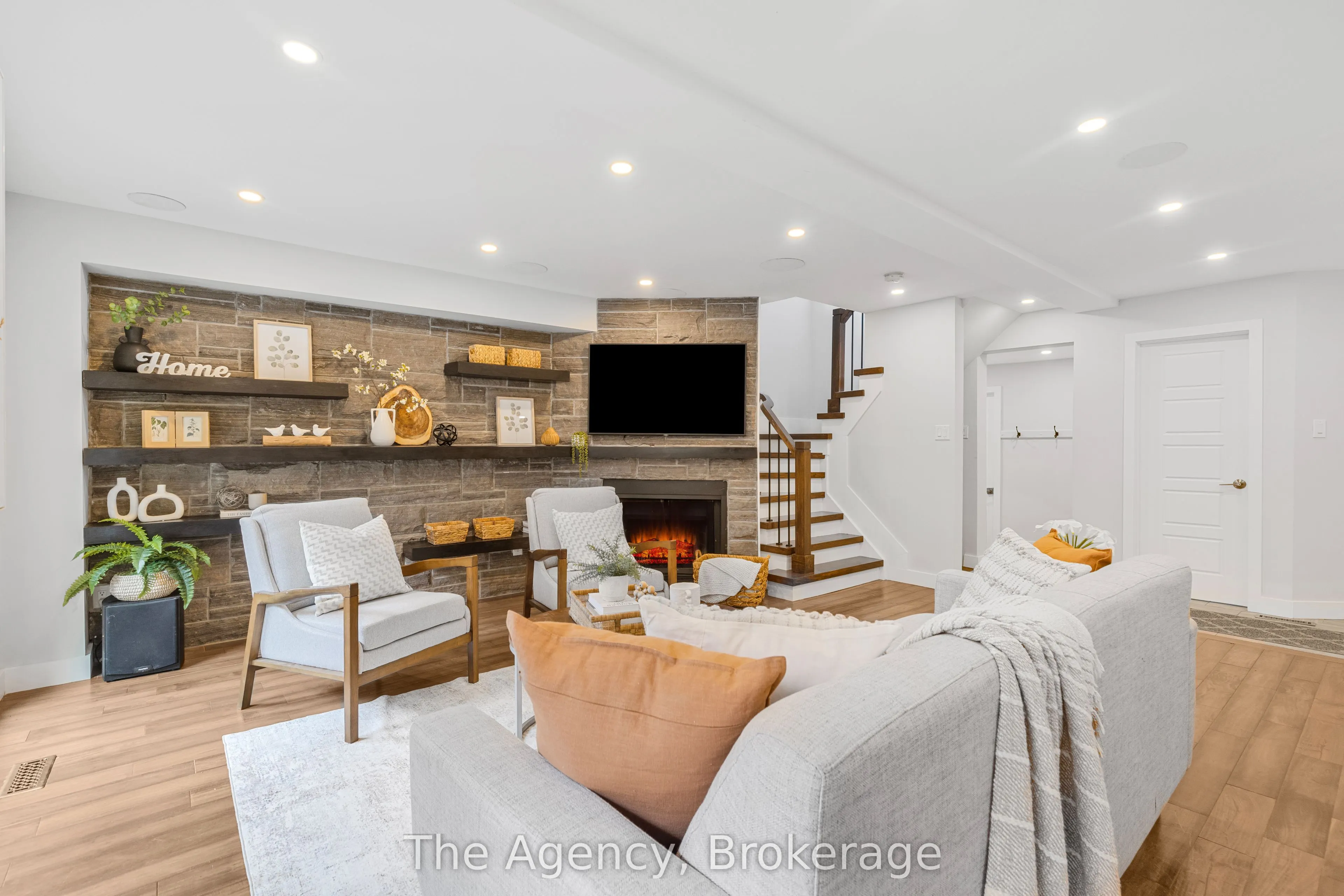 1122 Glenridge Drive