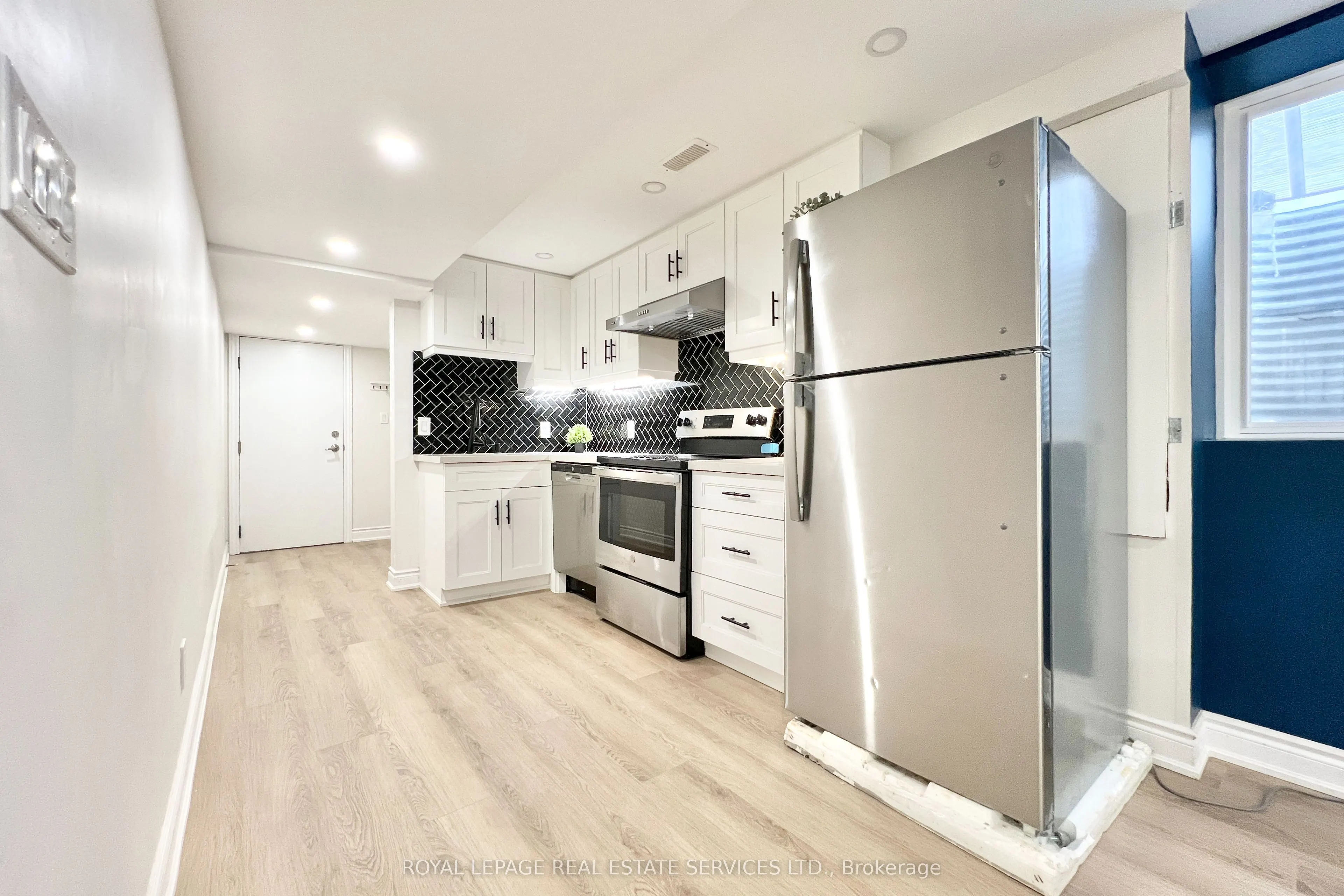 411 Grindstone Trail