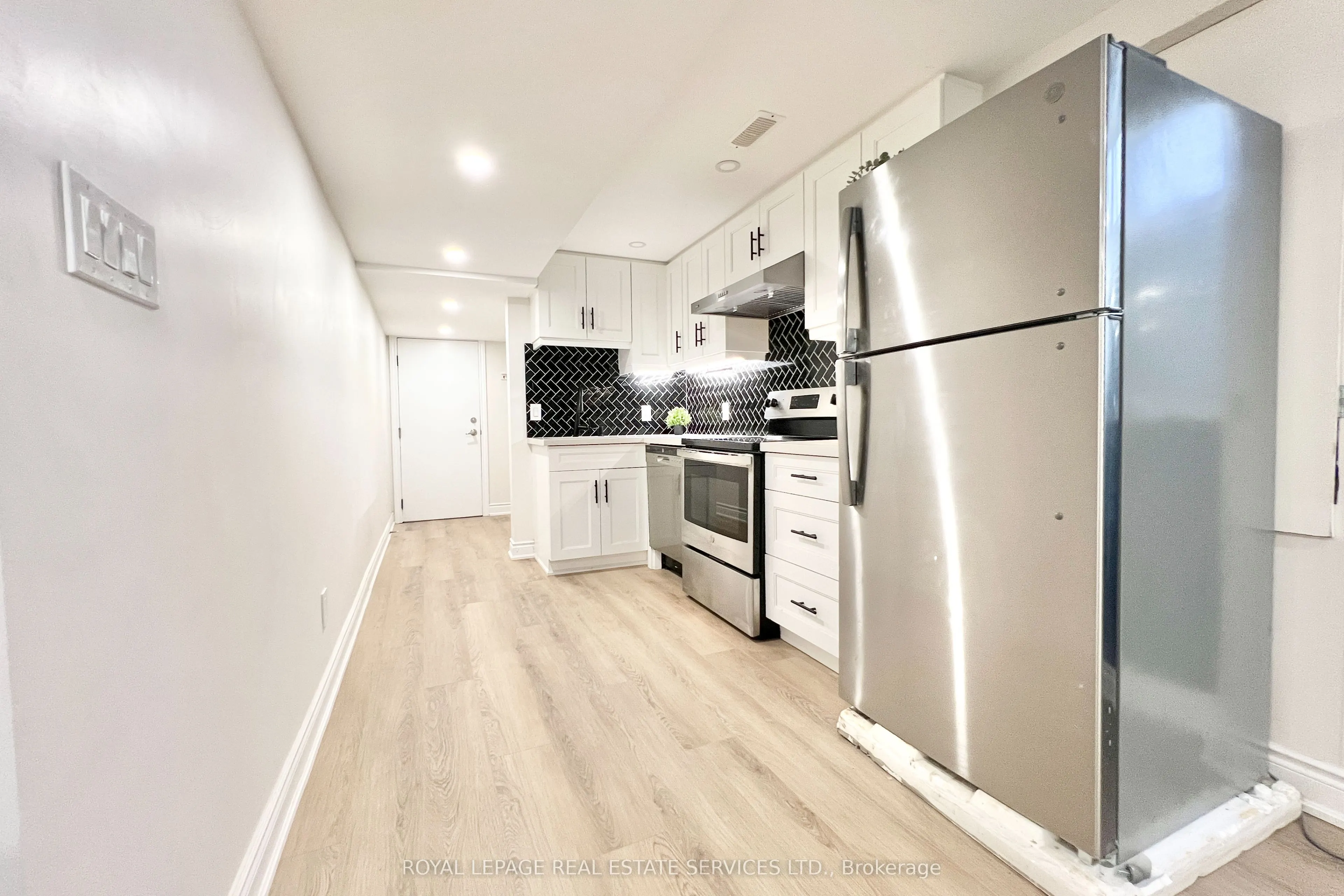 411 Grindstone Trail