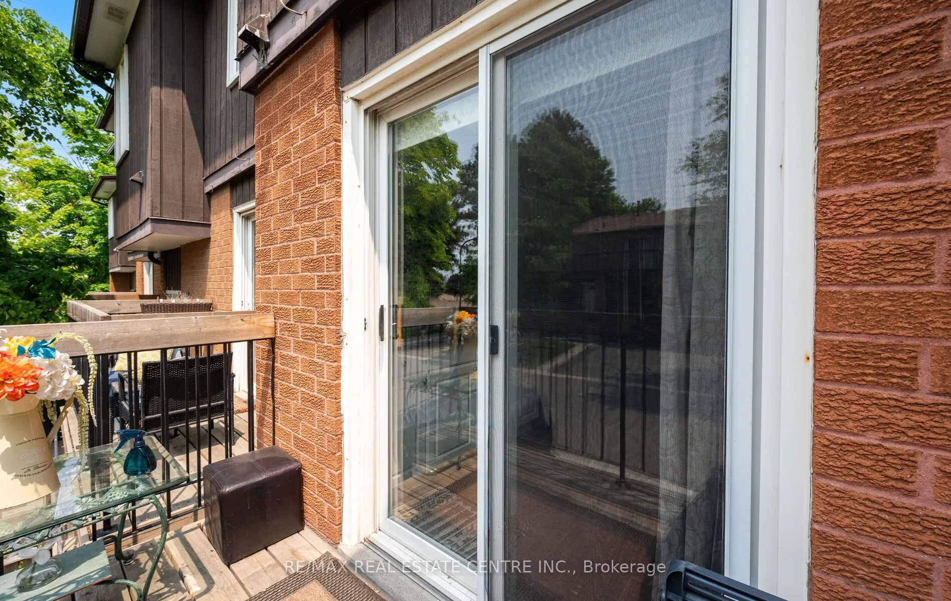 750 Burnhamthorpe Road E, #35