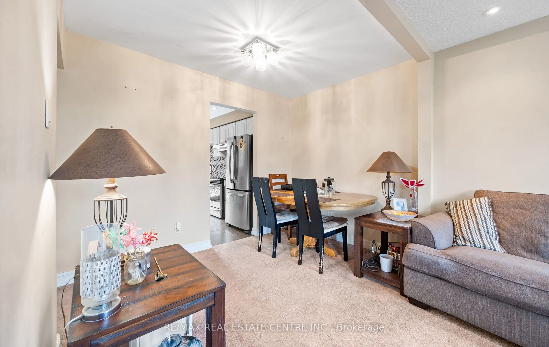 750 Burnhamthorpe Road E, #35