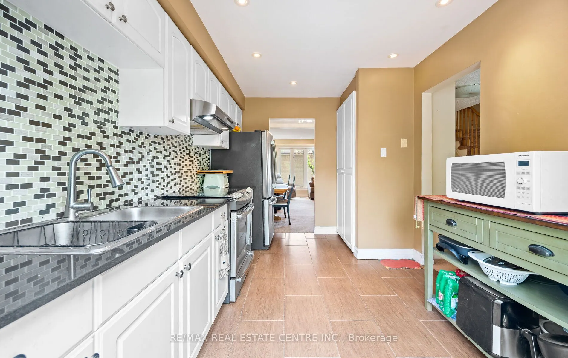 750 Burnhamthorpe Road E, #35