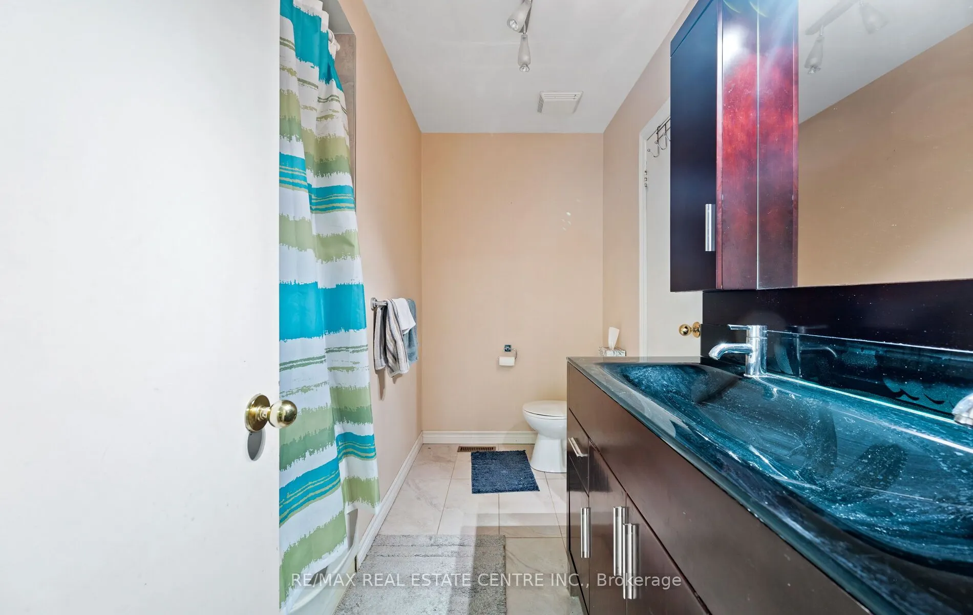 750 Burnhamthorpe Road E, #35