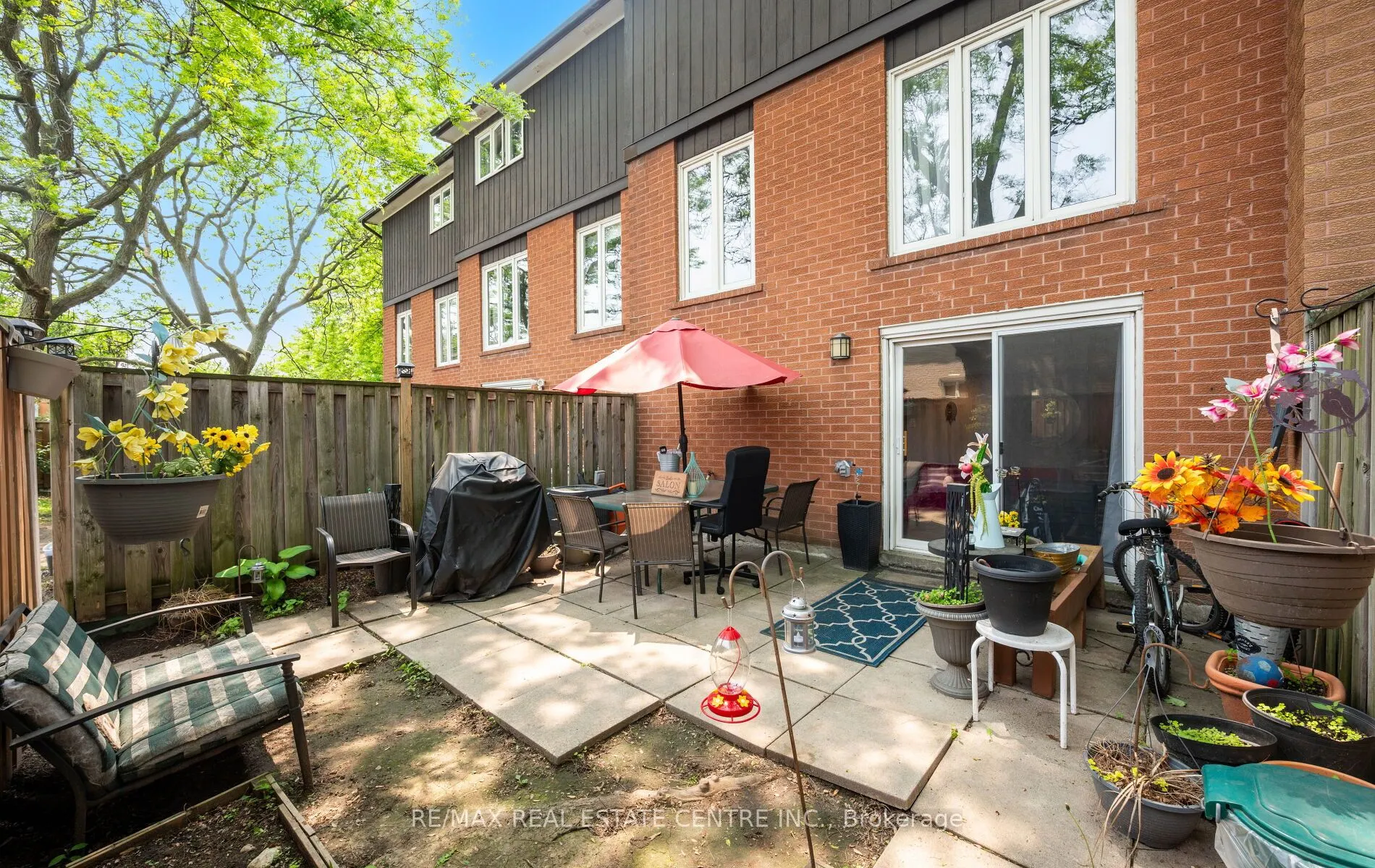 750 Burnhamthorpe Road E, #35
