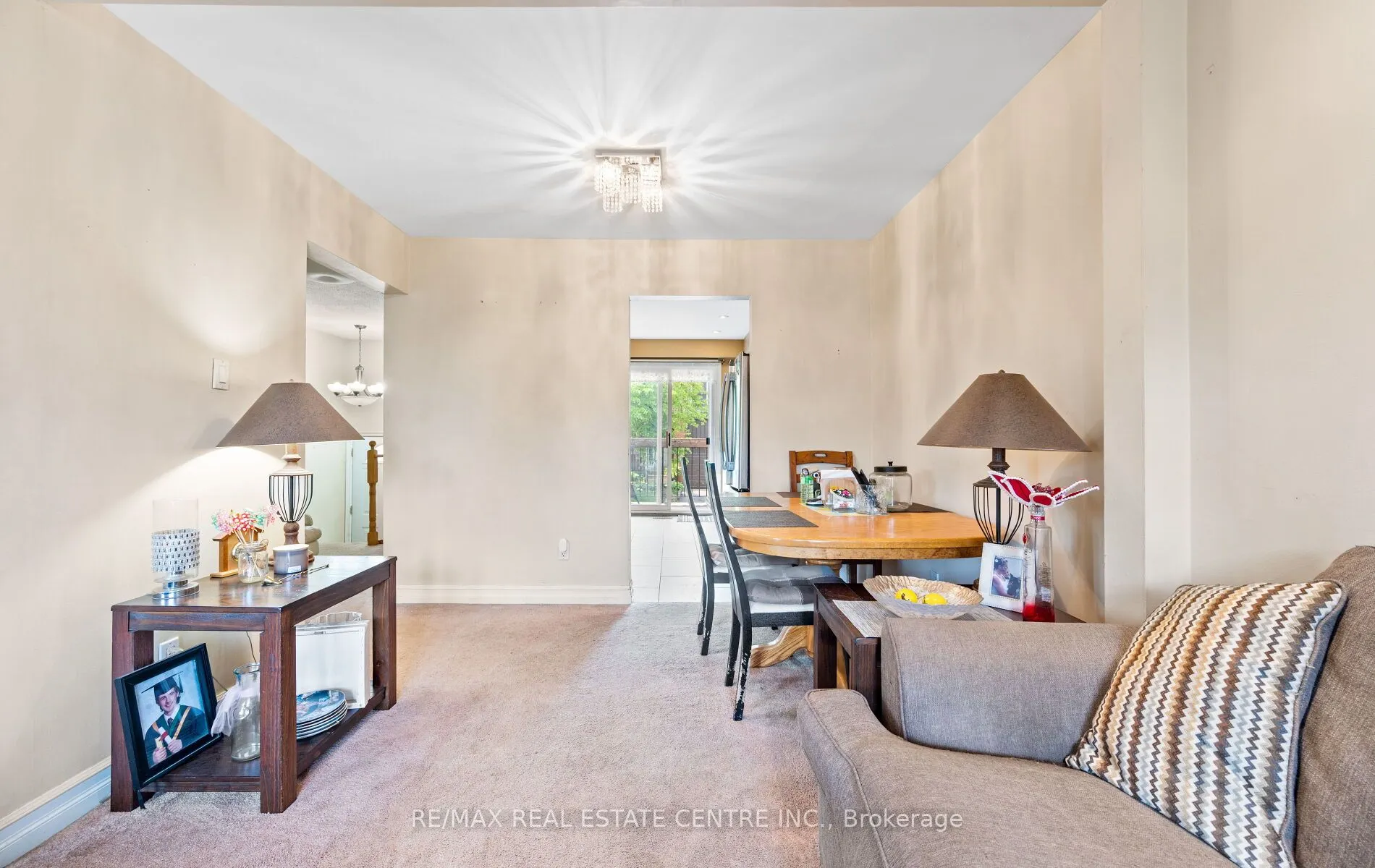 750 Burnhamthorpe Road E, #35