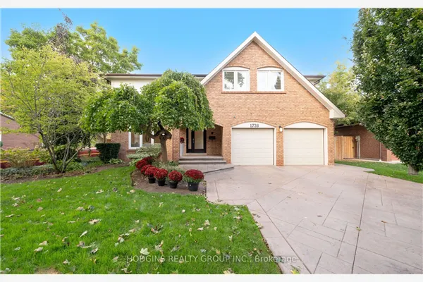 1726 Sherwood Forrest Circle