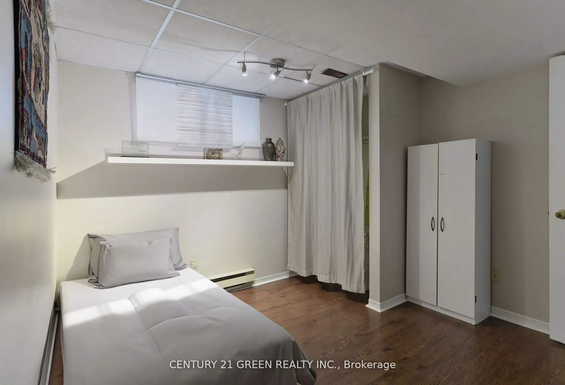 2551 Birch Crescent, #Bsmt