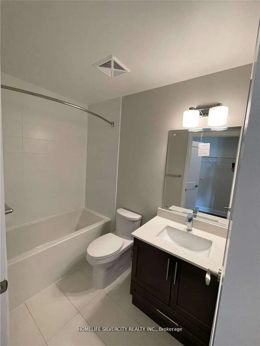 15 Lynch Street, #2404