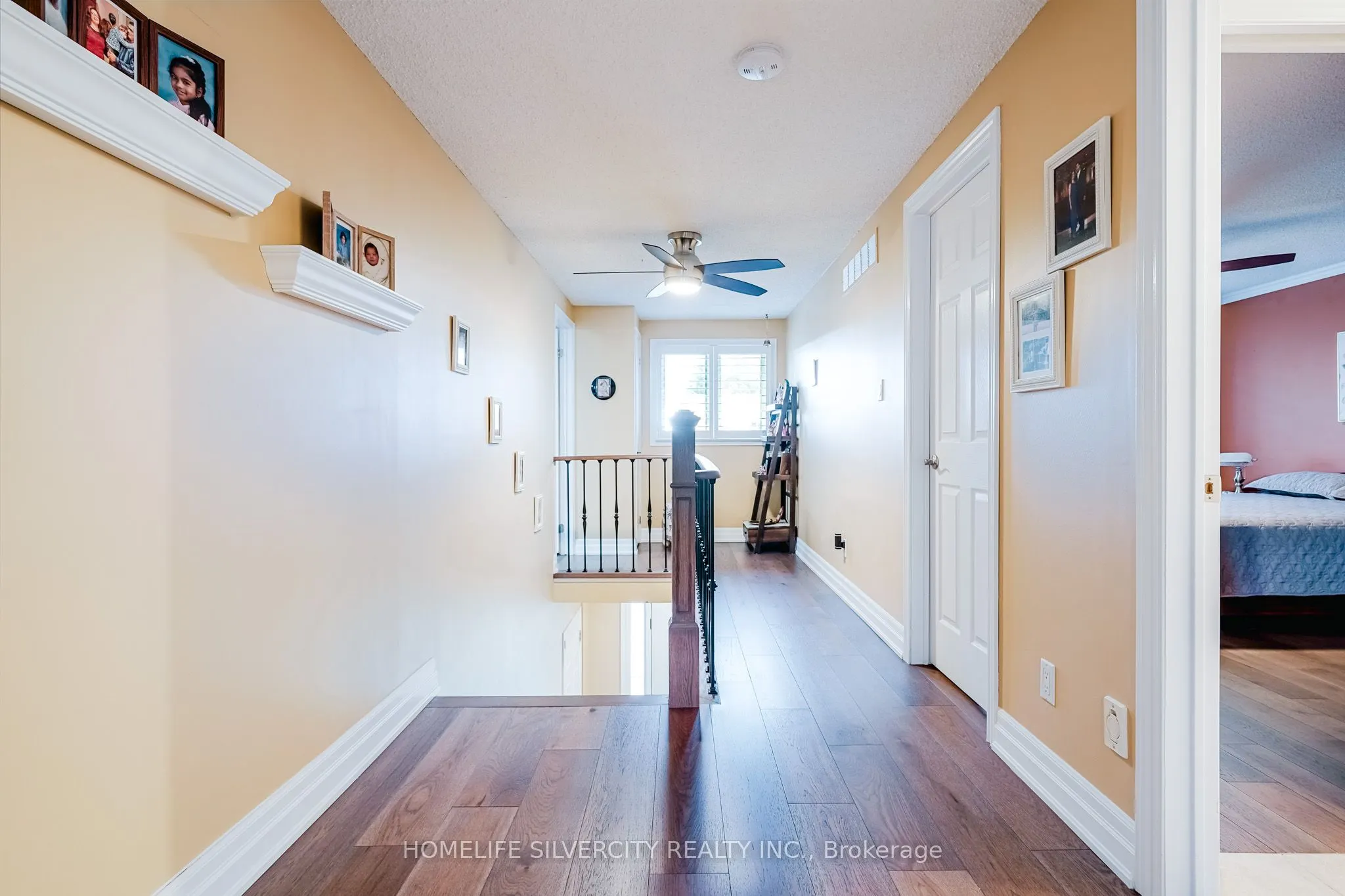 3216 Twin Oaks Crescent