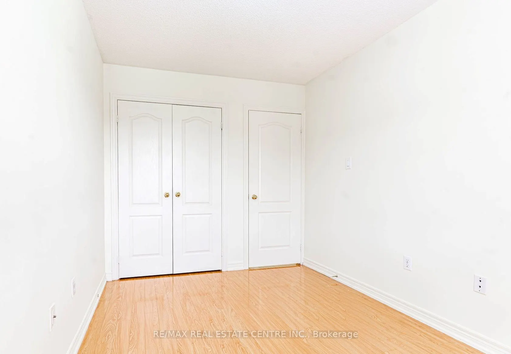 106 Silent Pond Crescent