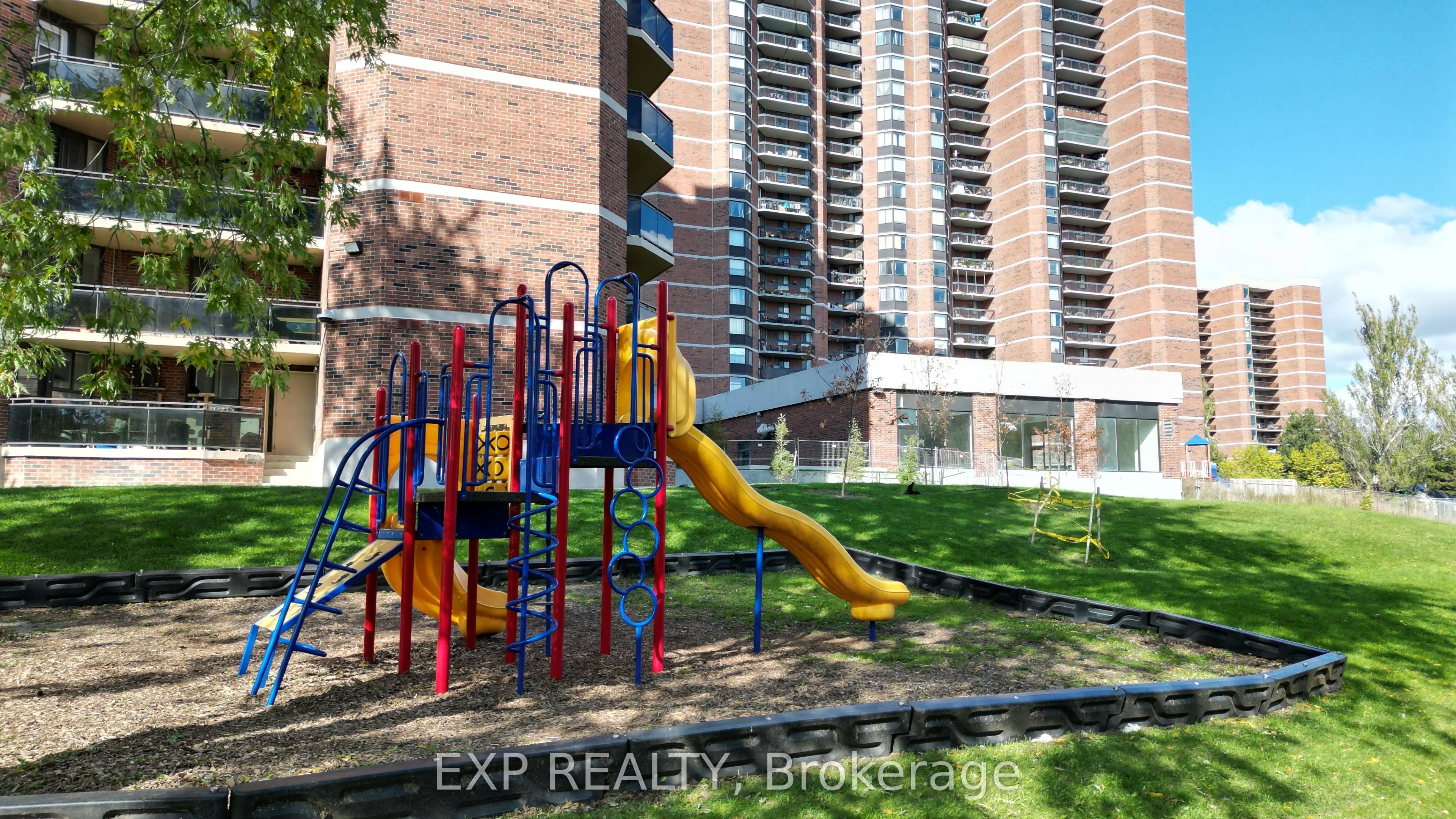 234 Albion Road, #PH 10