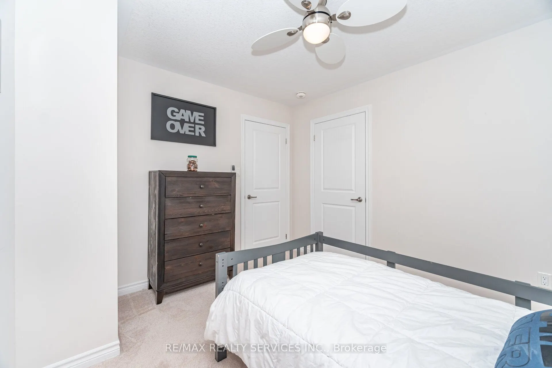 333 Remembrance Road